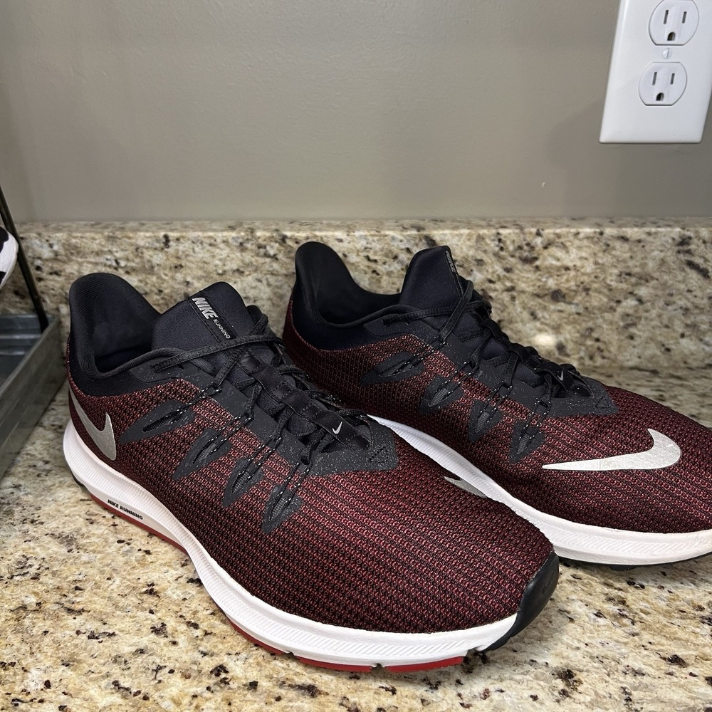 Size 10 - Nike Quest  Burgundy Oil Grey - Picture 2 of 11